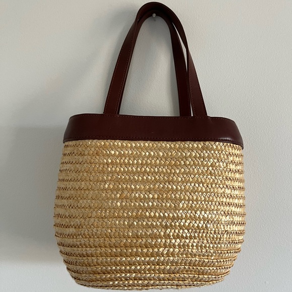 Vintage Etienne Aigner Genuine Leather Trim Woven Wicker Basket Bag - Picture 2 of 7